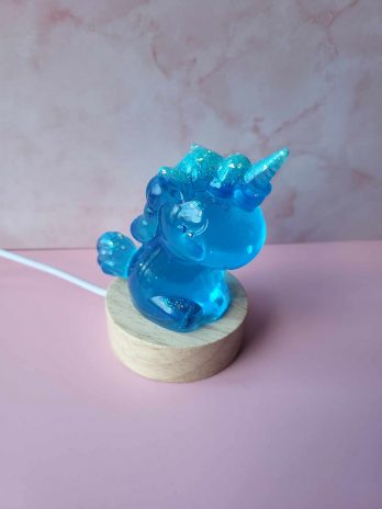 Vielleuse licorne bleu.