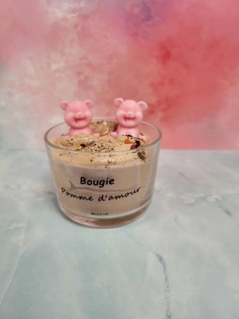 Bougie chantilly pomme d’amour.